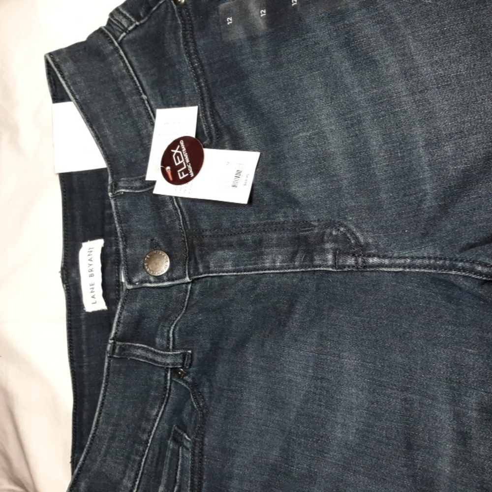 Size 12 women's Lane Bryant Stretch Pedal Jean's NWT